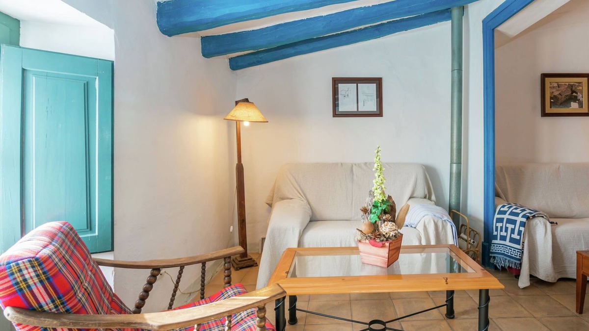 Pacs del Penedes Cottage | Cottage in Pacs near St. Marti Sarroca Castle
