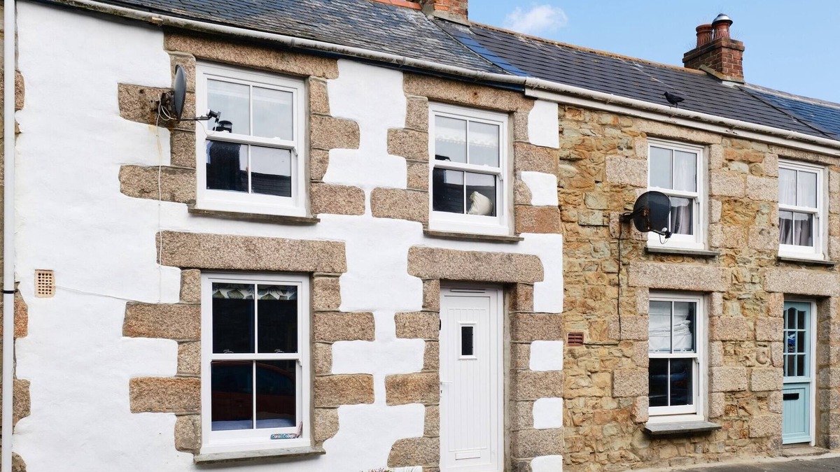 Porthleven Cottage | Cottage in Porthleven near Sandy Beach