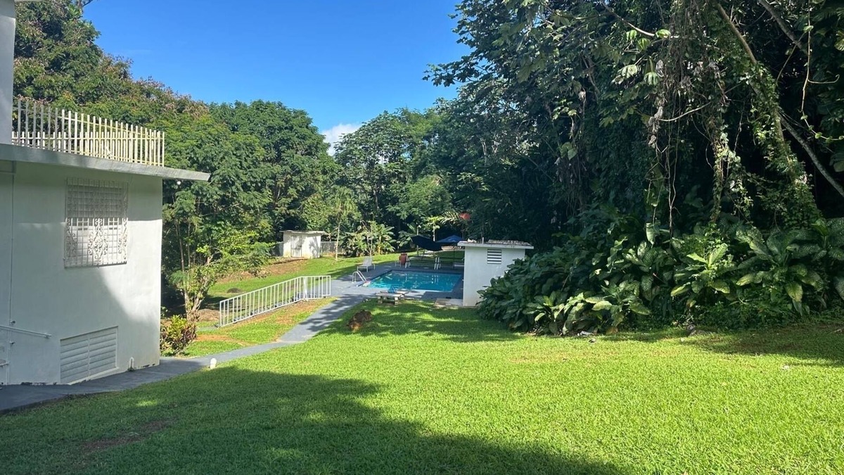 Guzman Abajo House | Cottage in the Mountains Surrounded by Nature/Swimming Pool Malpica Rio Grande