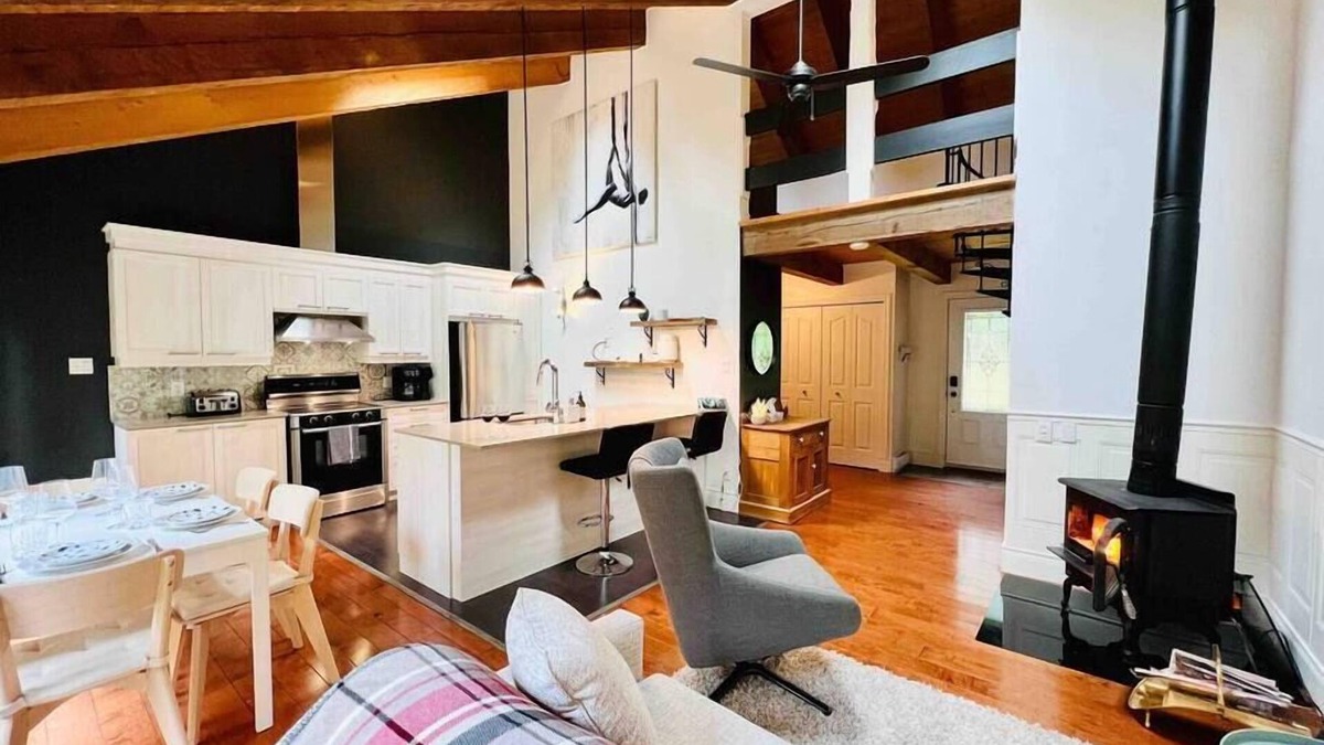 Orford Ski Chalet | Cottage in the village of Orford