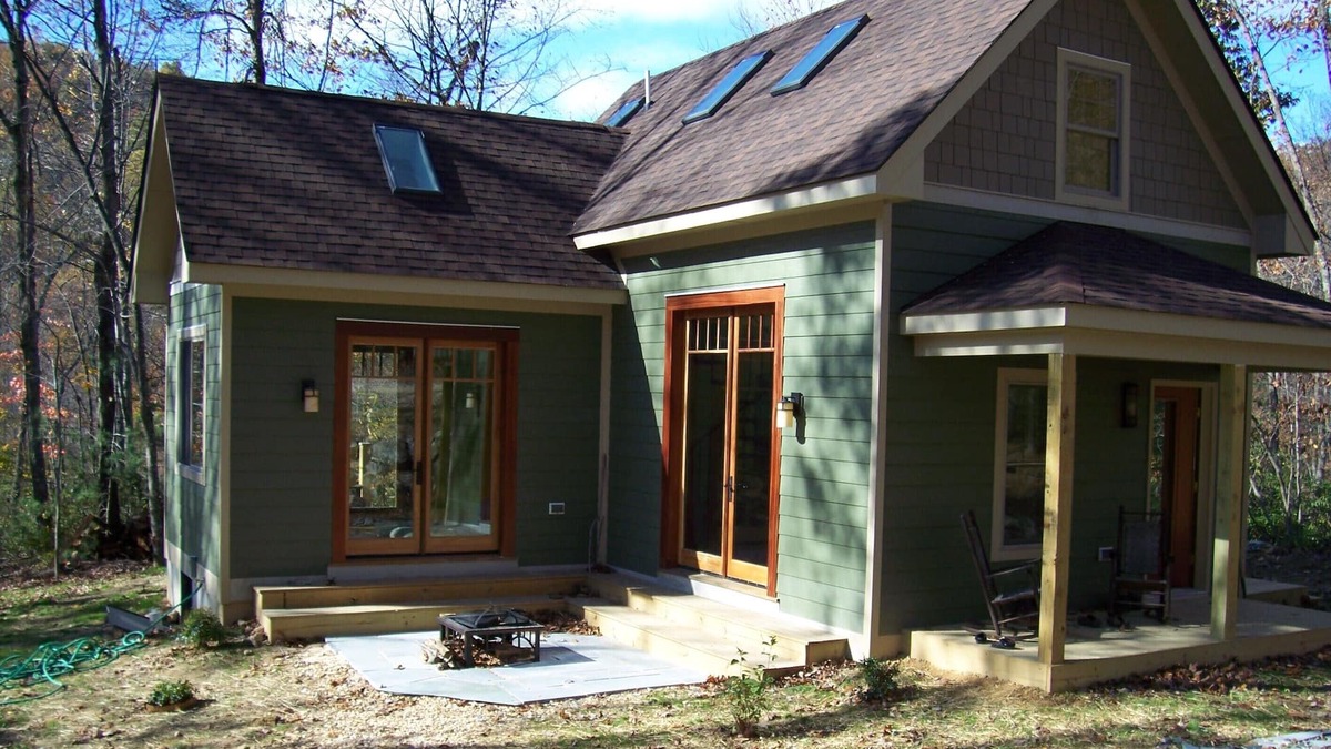 Tyro Ski Chalet | Cottage in the Woods near Wintergreen Resort and Blue Ridge Parkway