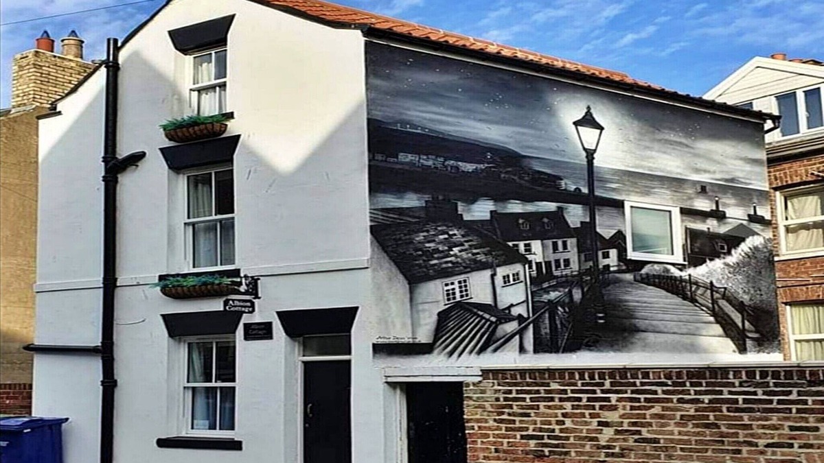 Whitby Cottage | Cottage in Whitby near Scenic Seafront