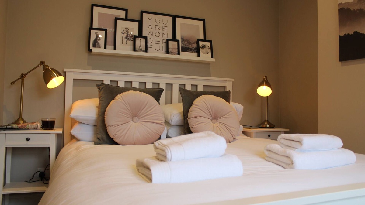 Bakewell Cottage | Cottage inc breakfast, sleeps 6