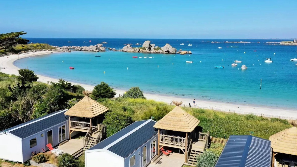 Brignogan-Plage House | Cottage jardin des dunes - Terrace with sea view - 3 Bedrooms 6 people