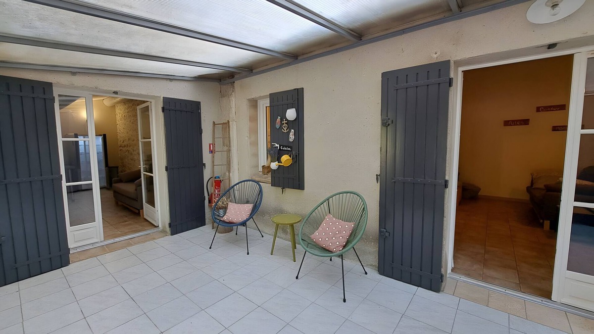 Maillane Cottage | Cottage 'Le Mistralet - Grand Gîte' with Air Conditioning