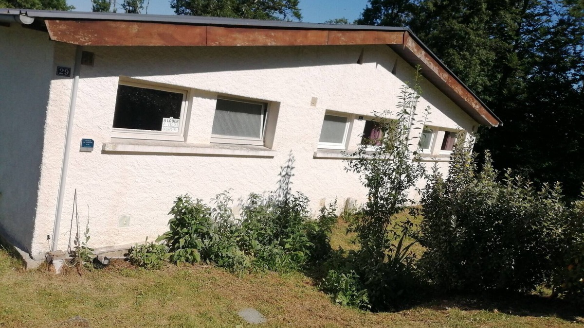Treignac House | Cottage 'Le Paradis De Marie' with Private Terrace and Private Garden