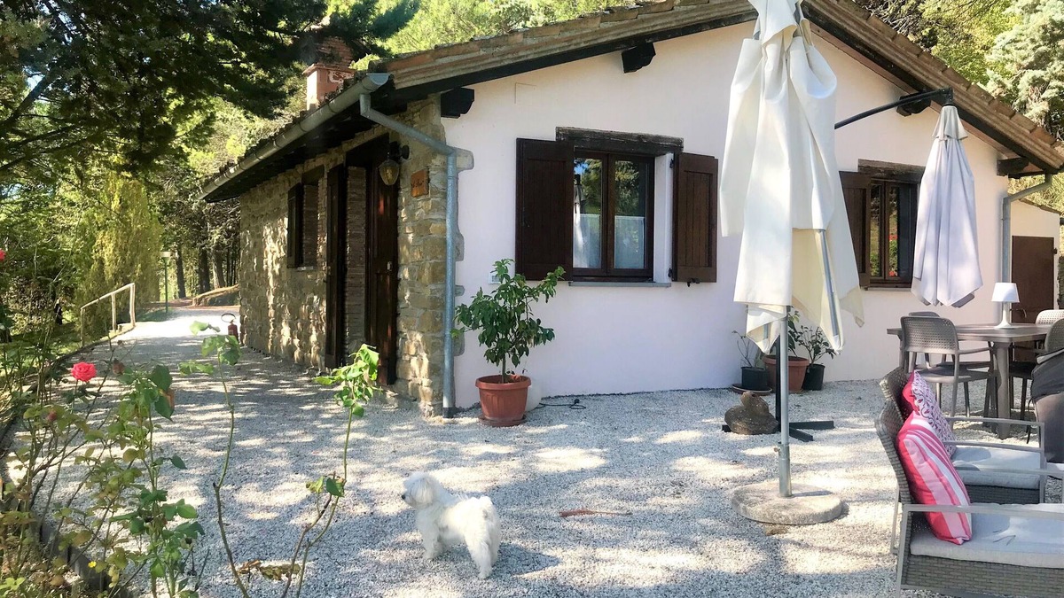 Monteluiano Cottage | Cottage Le Rose - Agriturismo La Panoramica Gubbio - Maison de Charme