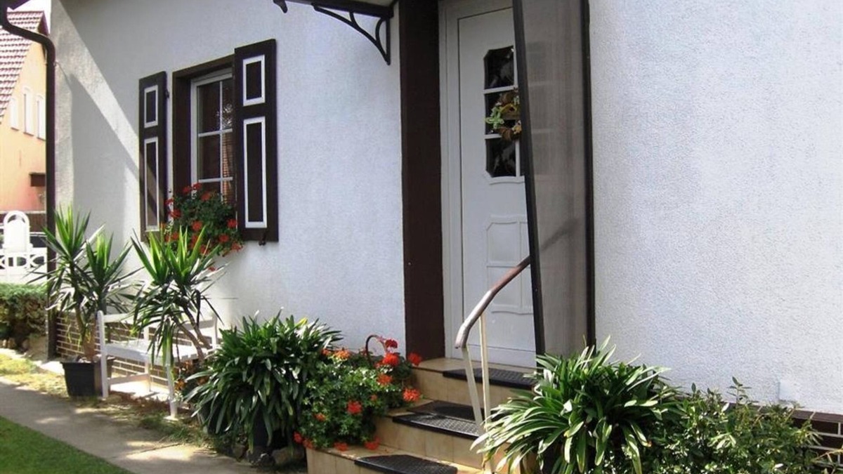 Thale House | Cottage leg - cottage leg - 3 bedrooms