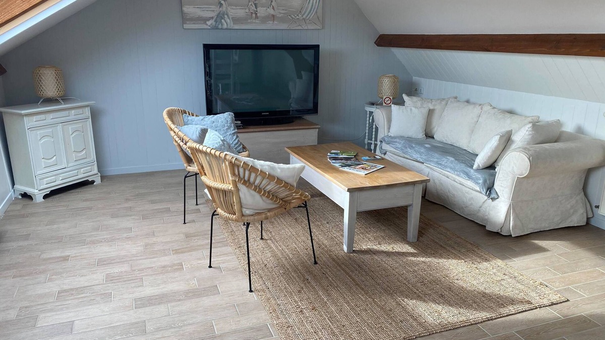 Basly Cottage | Cottage Loft 2 to 6 people, (if necessary + rooms)