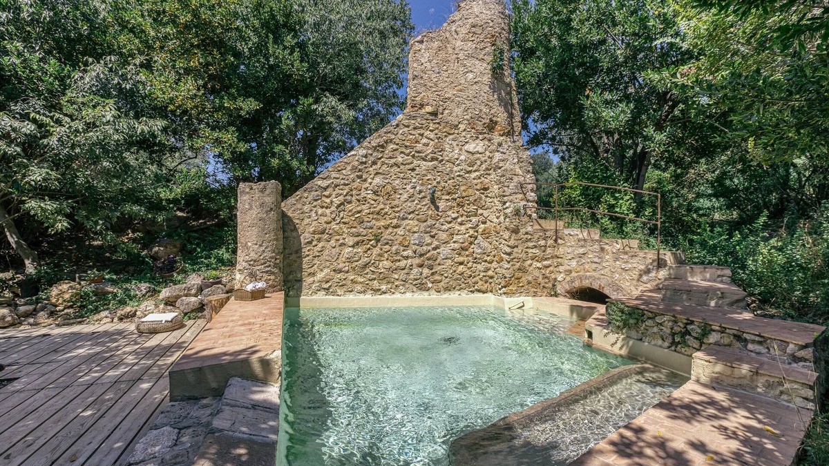 Vilanant House | Cottage 'Mas Coquells Rural' with Private Pool, Private Garden and Wi-Fi