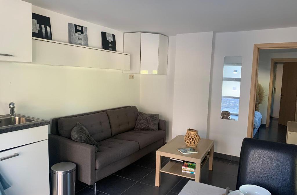 Montigny-le-Tilleul Bed & Breakfast | Cottage Math & Ali