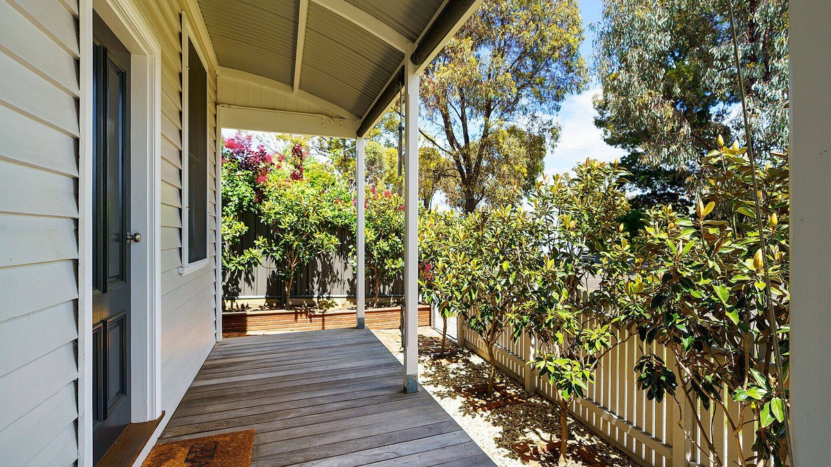 Quarry Hill House | Cottage on Olinda