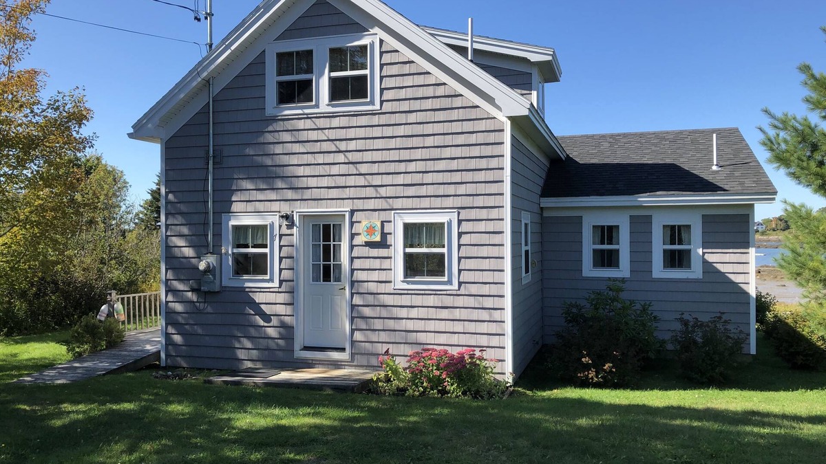 Jonesport House | Cottage on Sawyer’s Cove