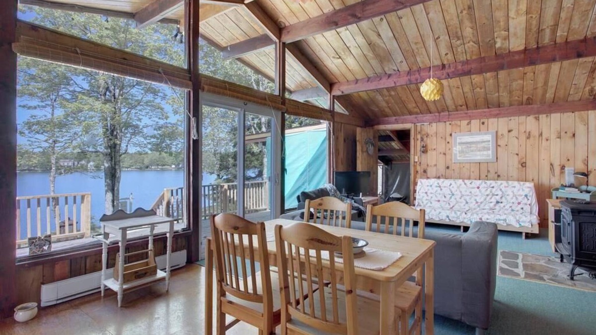 Shortts Lake Cottage | Cottage on Shortts Lake