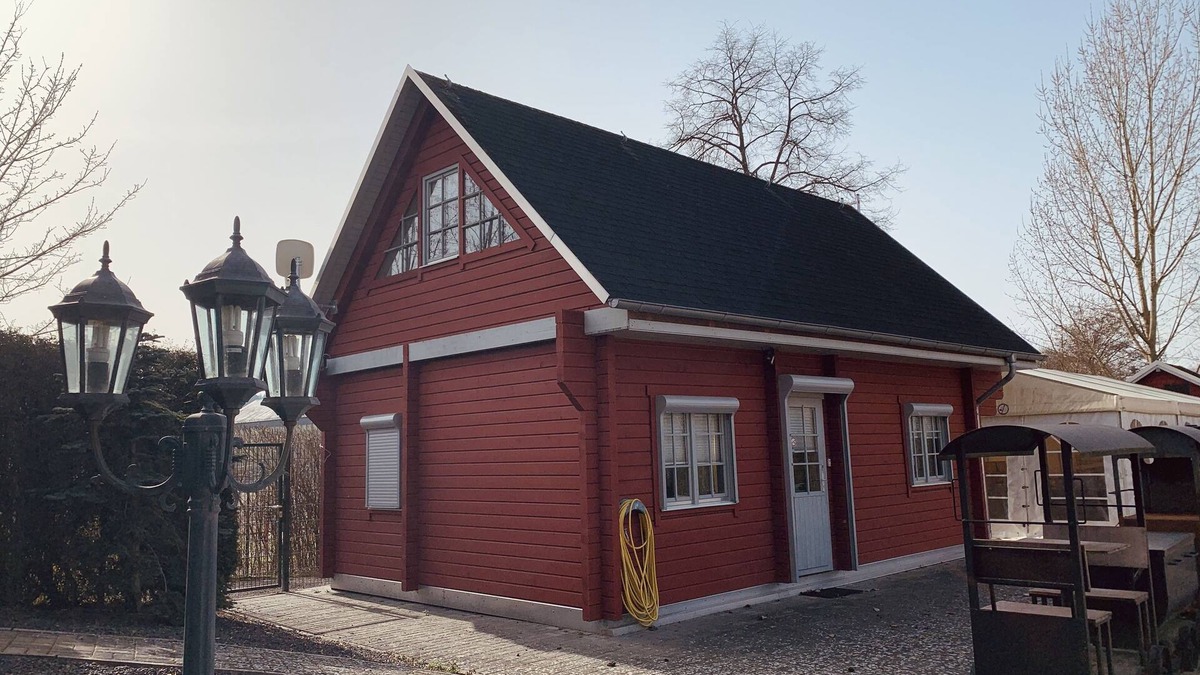 Kastellaun House | Cottage on the Black Pond