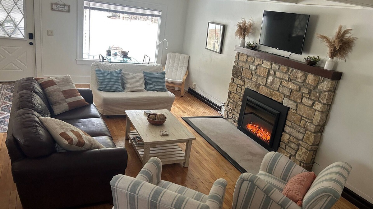 Jacksonport House | "Cottage on The Lake" 3BD/2Bath (Jacksonport)