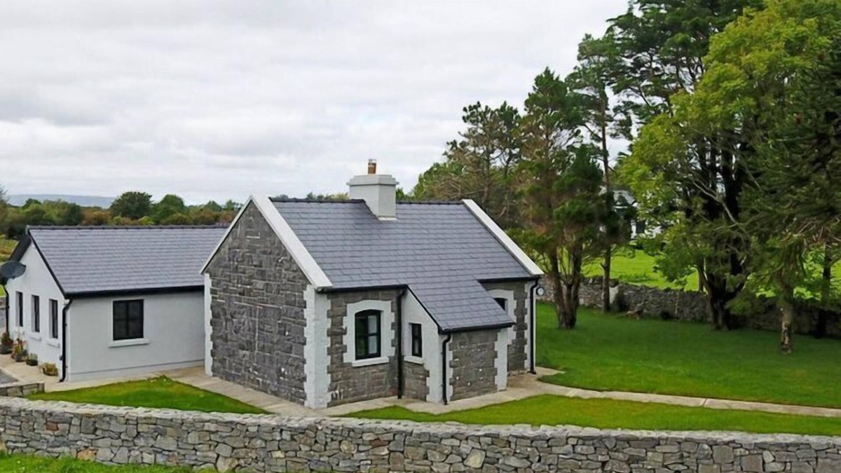 Oughterard House | Cottage, Oughterard