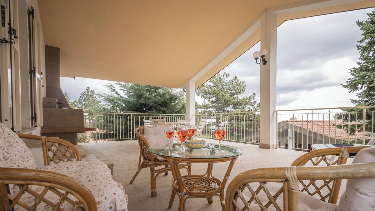 Montecopiolo Cottage | Cottage Panoramico Vicino a San Leo e San Marino
