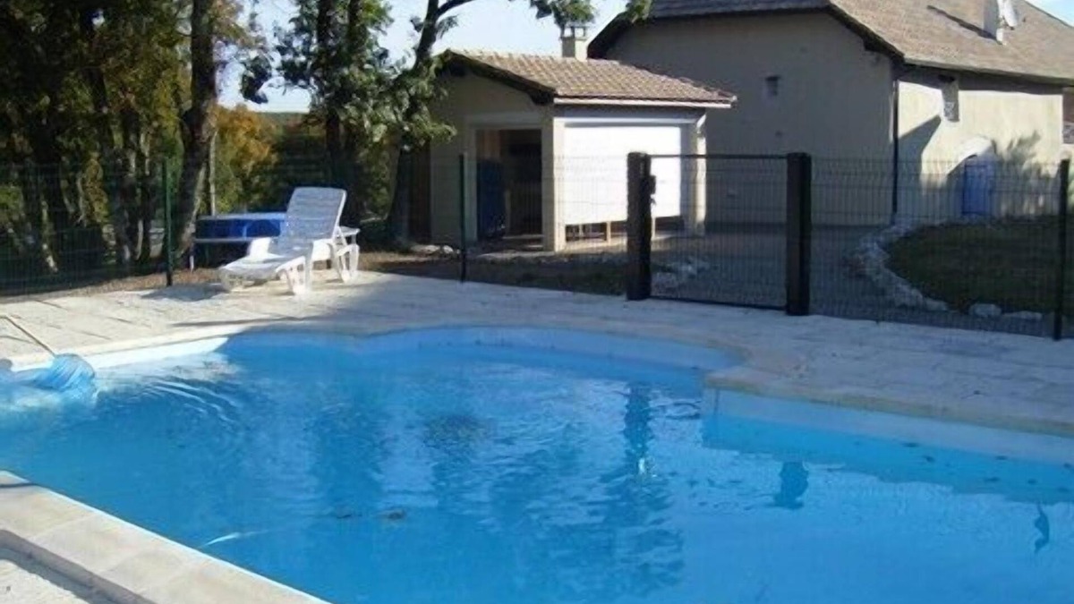 Caylus Cottage | Cottage Quercy with pool, luxury, quiet and relaxing