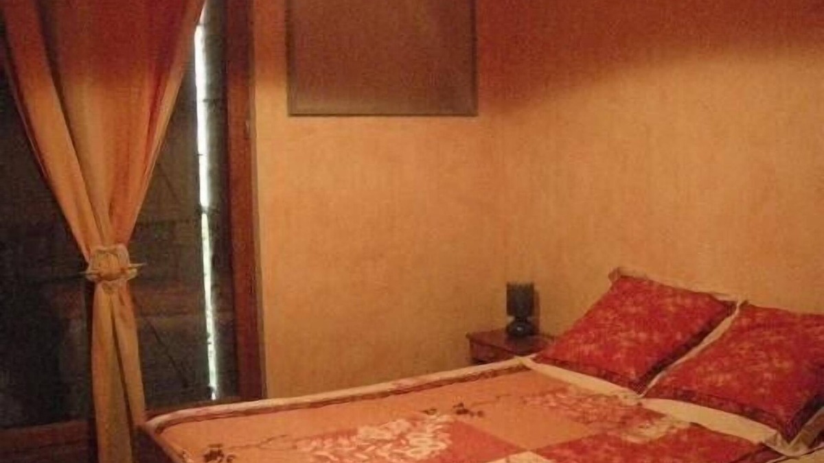 Escoutoux House | Cottage rental in the village Three stars