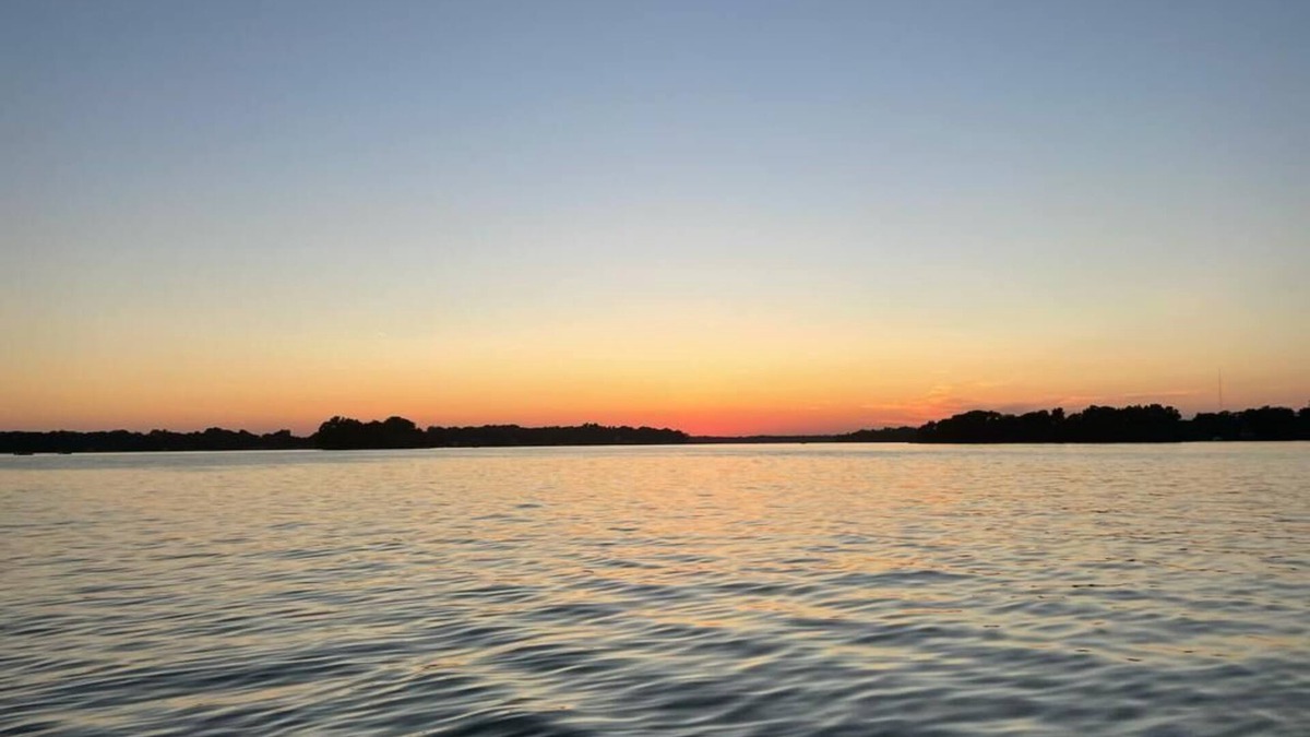 Middleville Cottage | Cottage right on the lake; 2 separate properties available!