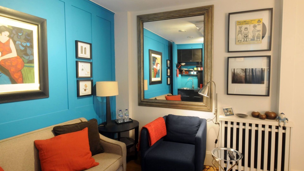 Montpellier House | Cottage style small Town house in the centre of Cheltenham