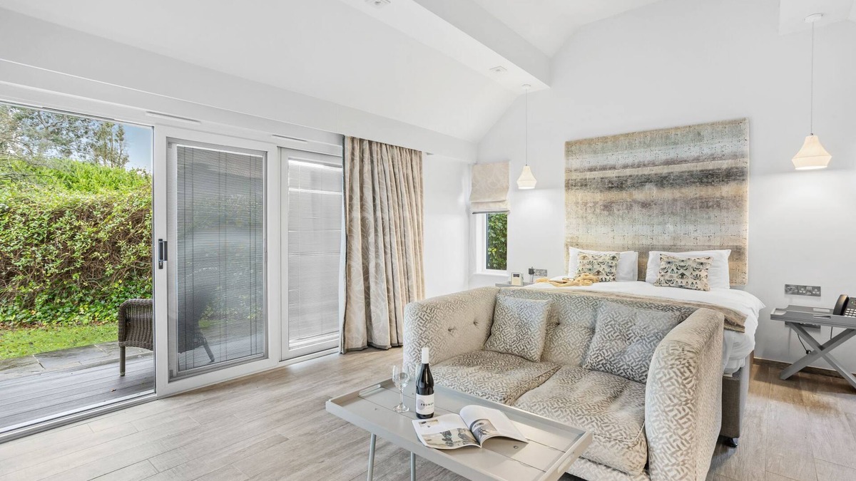 Brayford Hotel | Cottage Suite 5, Kentisbury Grange - a suite that sleeps 2 guests in 1 bedroom