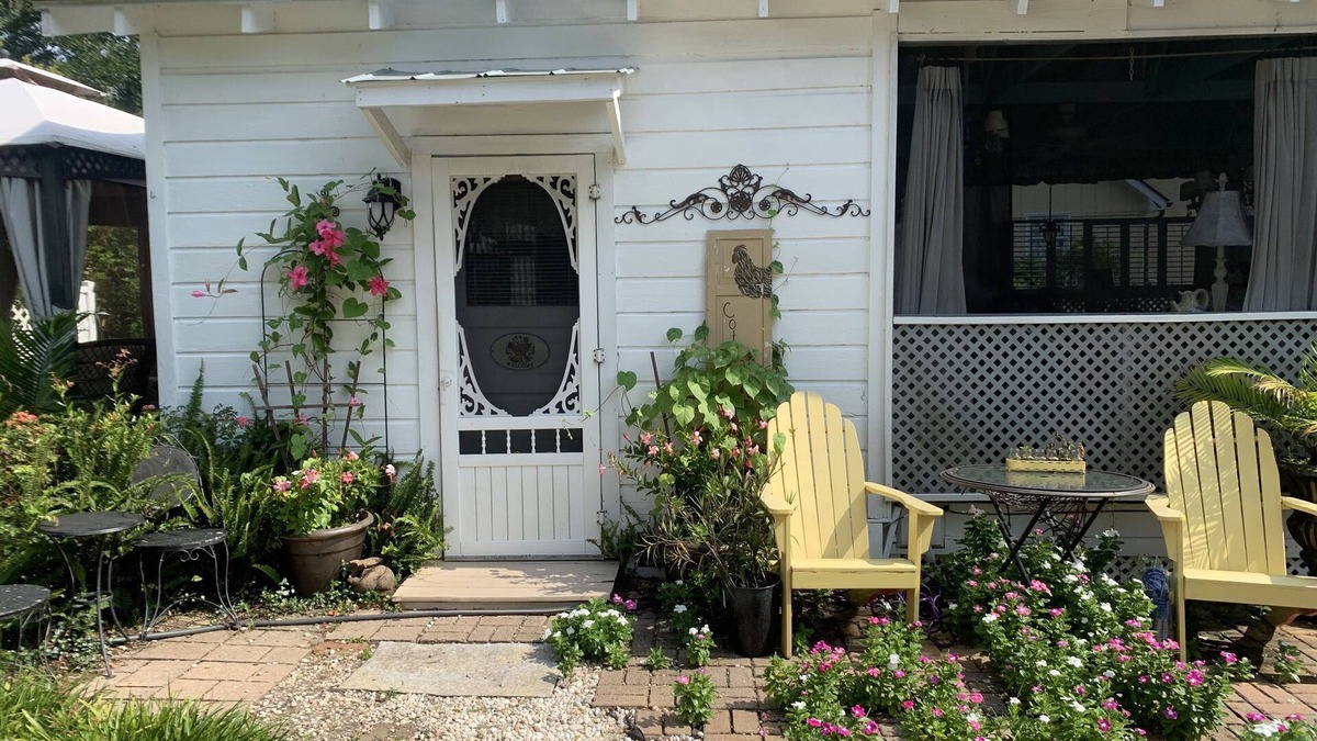 Pigeon Point Apartment | Cottage/Tiny House Living Accommodation in Beaufort for Cost-conscious Traveler