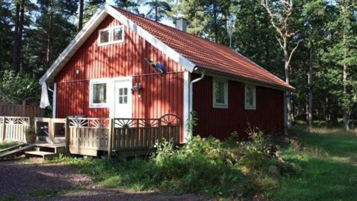 Oskarshamn House | Cottage vacation where the moose are at home
