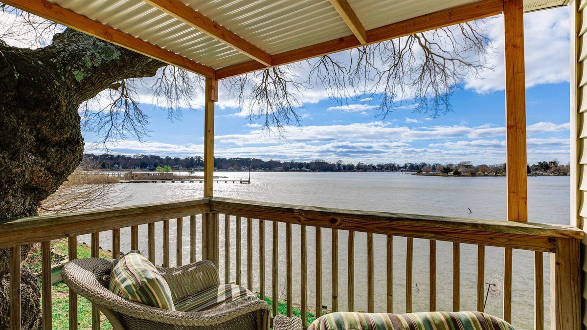 Rock Point Cottage | Cottage w/Potomac River Views in Newburg!