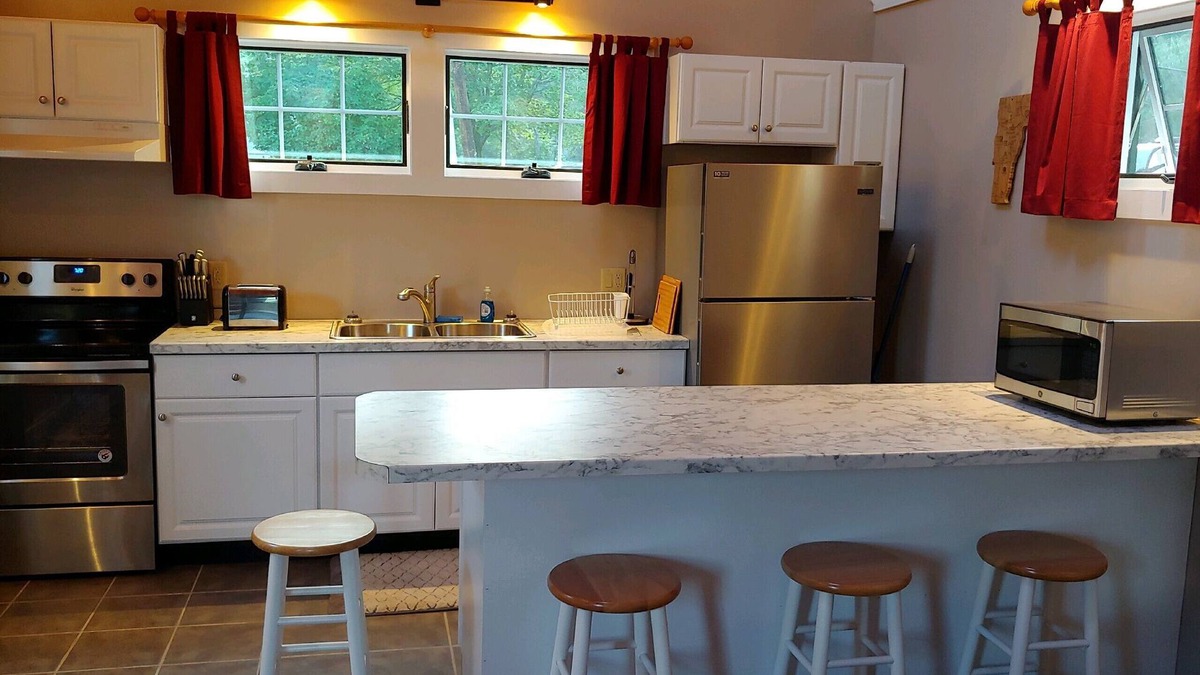 Salisbury Cottage | Cottage @ Waterhouses