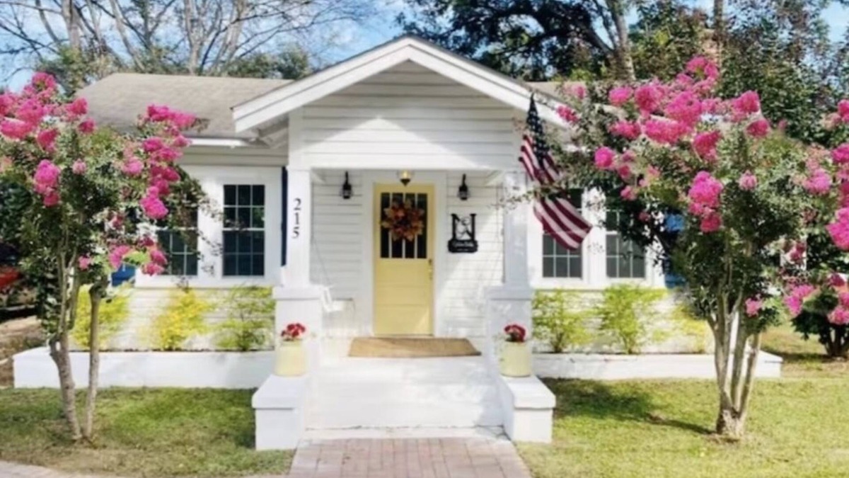 Wetumpka Cottage | Cottage - Wetumpka
