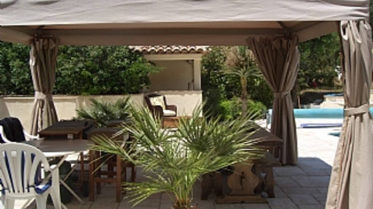 La Garde-Freinet Cottage | Cottage With Private Pool (shared with owners only) And Spacious Outdoor Area
