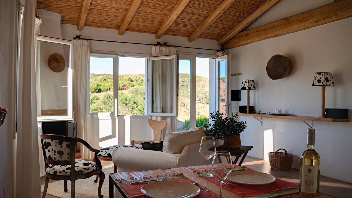 Galtelli Cottage | Cottage with Pool, Vineyard and Breathtaking Views (Ollastru)