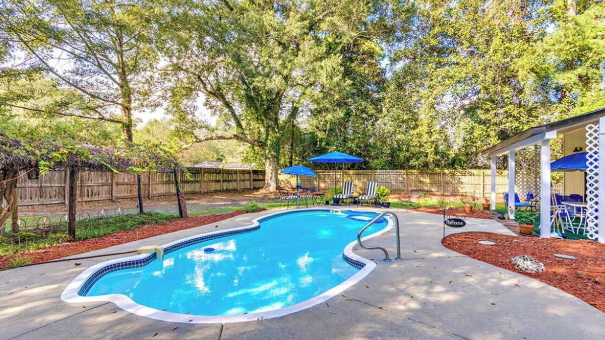 St. George Cottage | Cottage with private pool.