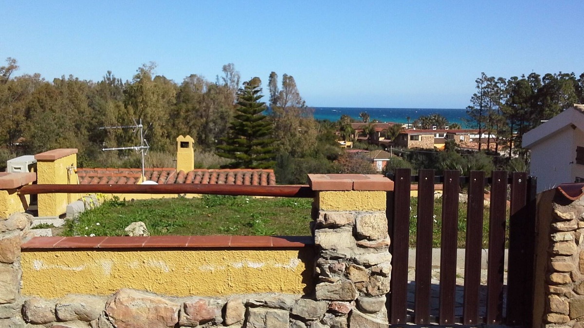 Cala Sinzias House | Cottage with sea view, 300 m from the beach, 4PL