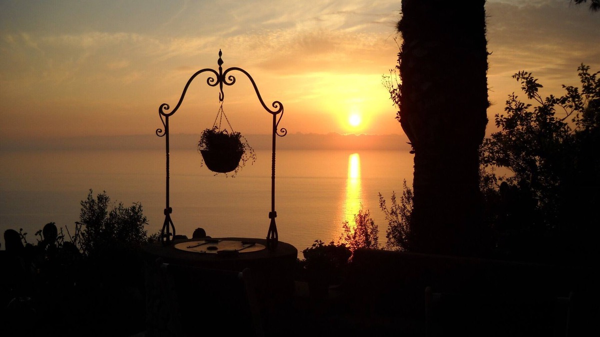 Anacapri Cottage | Cottage with swimming pool and spectacular sea views on Capri Island