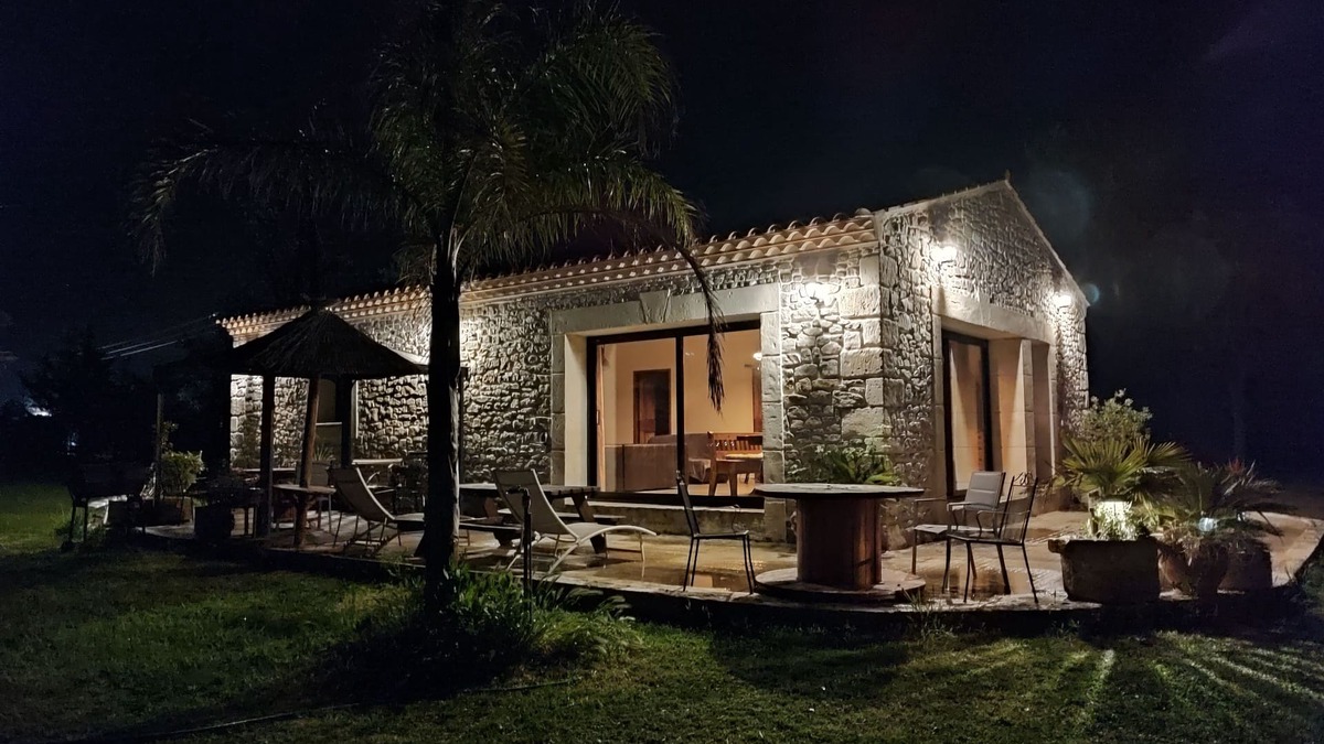 Le Cailar Cottage | COTTAGES IN CAMARGUE 15KMS FROM THE SEA