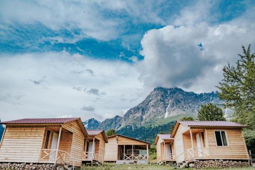 Mazeri House | Cottages SHIKHRA - კოტეჯები შიხრა