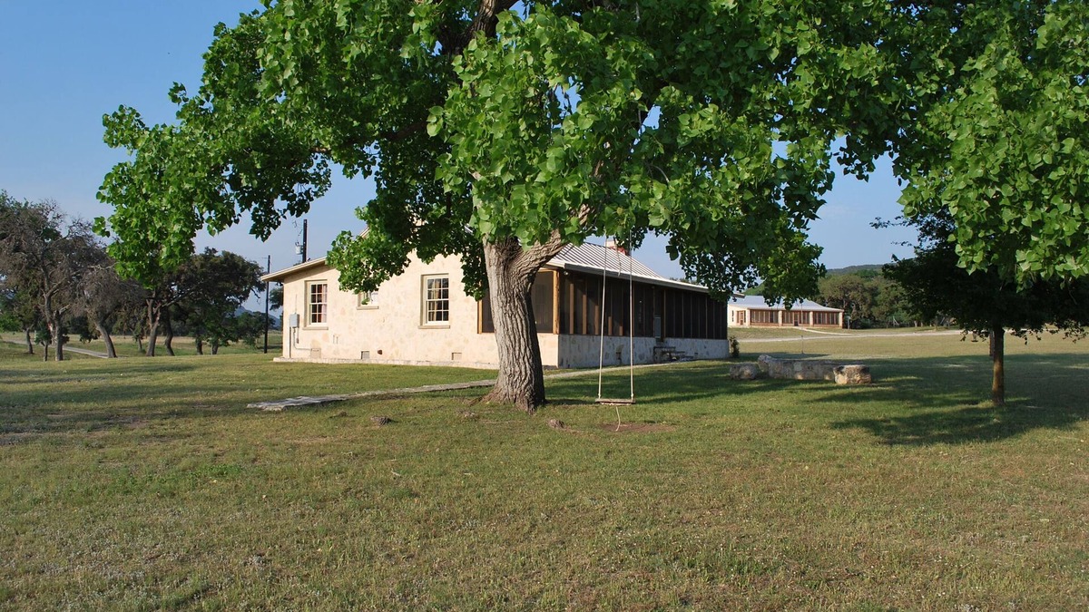 Pipe Creek House | Cottonwood Lodge at Rancho Madrono