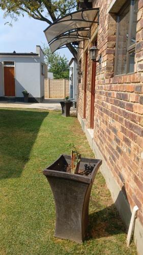 Greater Johannesburg Metropolitan Area Bed & Breakfast | Coty and Reuben's guesthouse