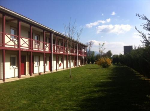 Rumilly Hotel | Couett' Hotel Rumilly