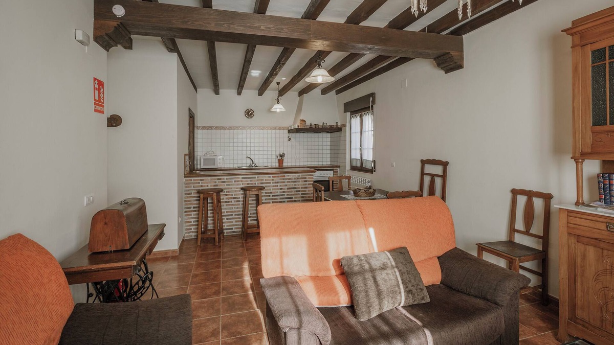 Autillo de Campos House | Country House 'Fermina B' with Private Garden
