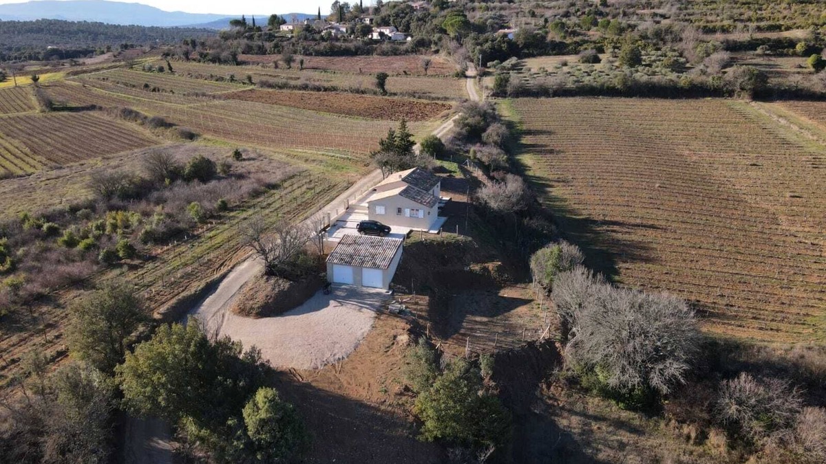 Seillons-Source-d'Argens House | Country villa amidst vineyards
