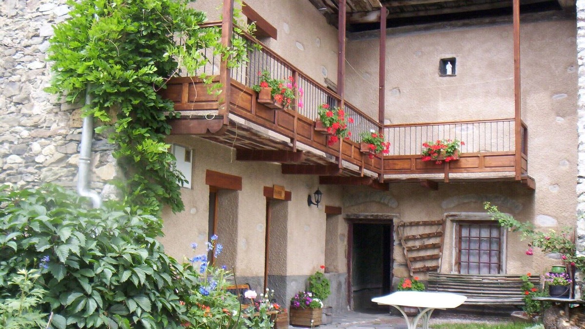 Bourg-Saint-Maurice Cottage | COUNTRY AND MOUNTAIN GITE