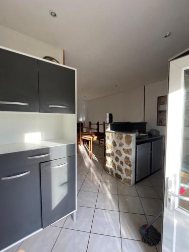La Croix-sur-Ourcq Apartment | Country apartment