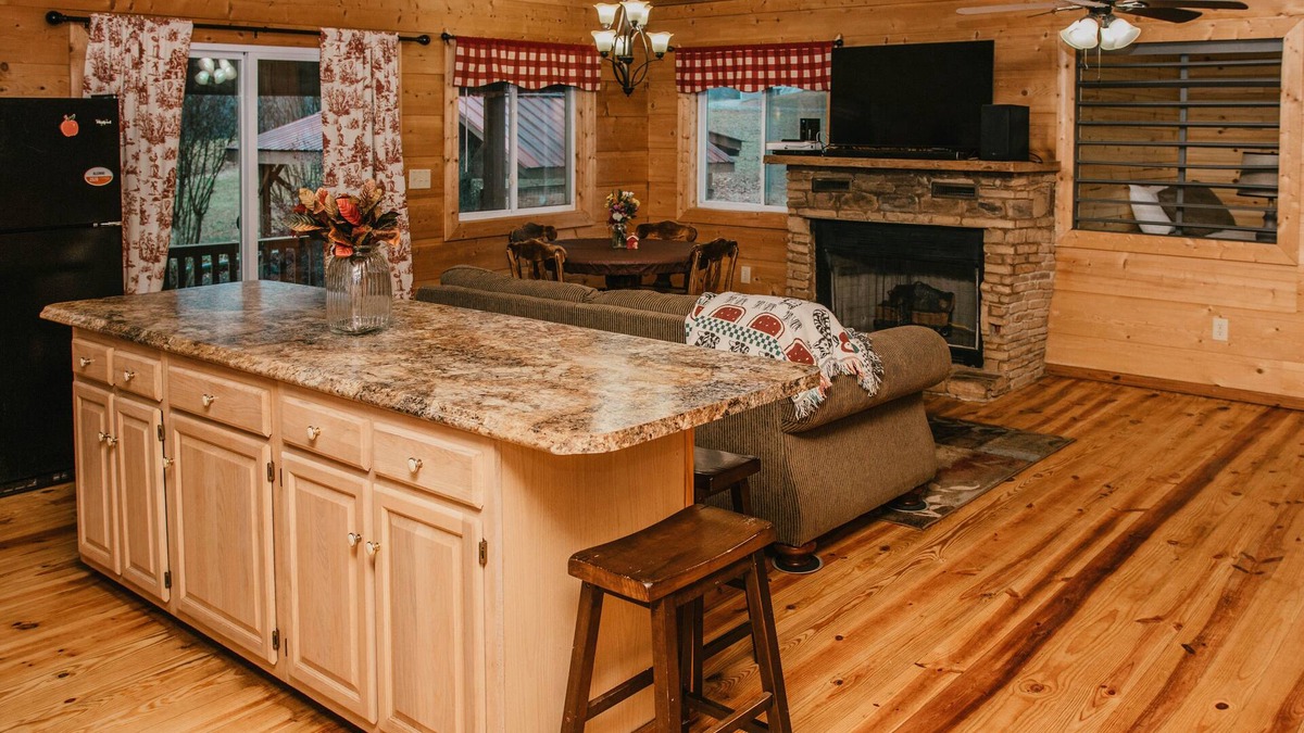 Pickens House | Country Apple Cottage