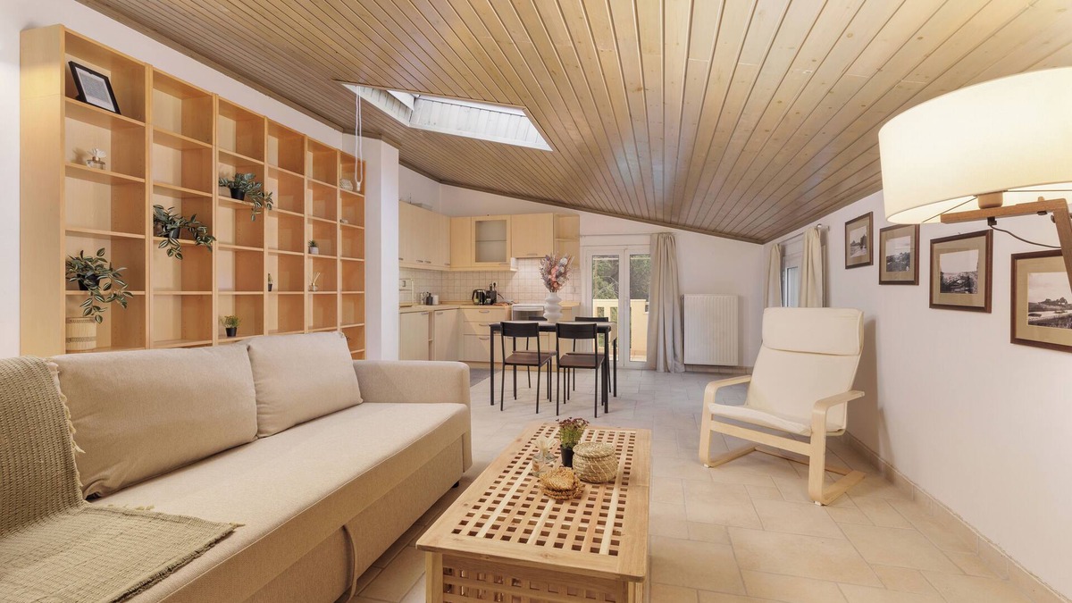Potamos Apartment | Country Attic