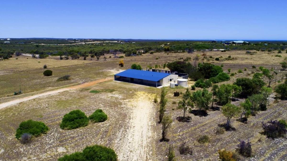 Jurien Bay House | Country by the sea @ Mellvalley Estate