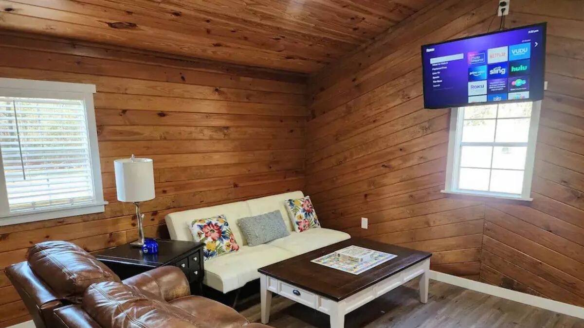 Fitzgerald Cabin | Country Cabin Get Away